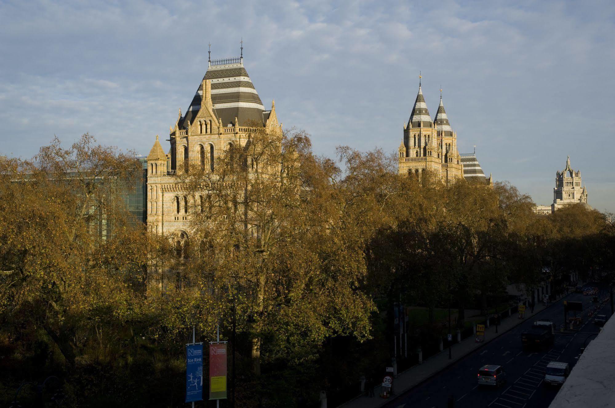 Eden Plaza Hotel London Exterior photo